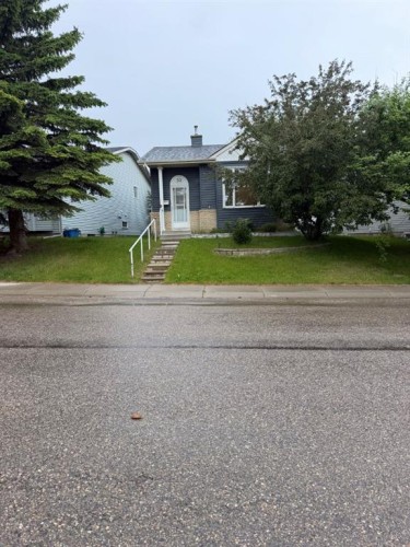 52 Covington Road Ne, Calgary, AB 