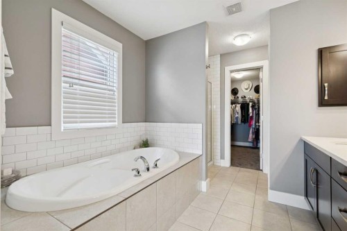 48 Masters Common Se, Calgary, AB 