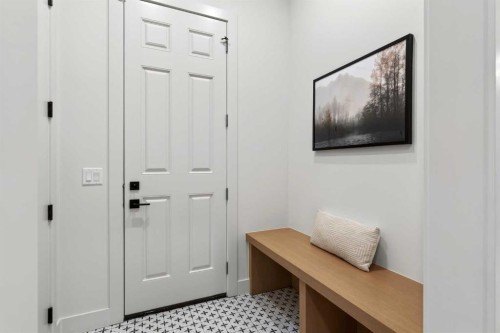 727 15 Street Nw, Calgary, AB 