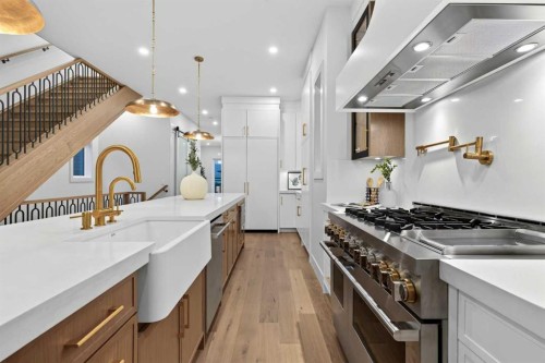 727 15 Street Nw, Calgary, AB 