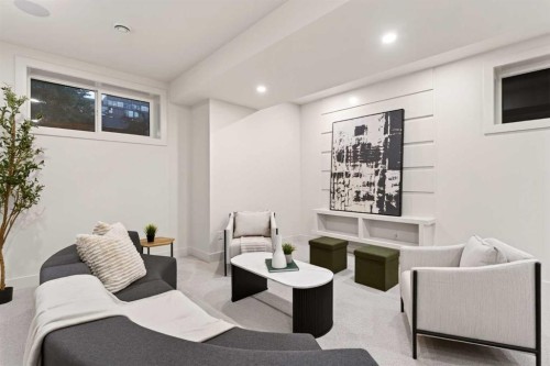 727 15 Street Nw, Calgary, AB 
