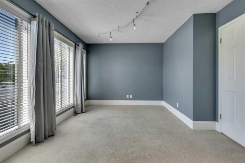 2215 3 Avenue Nw, Calgary, AB 
