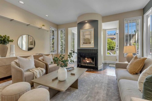 2215 3 Avenue Nw, Calgary, AB 
