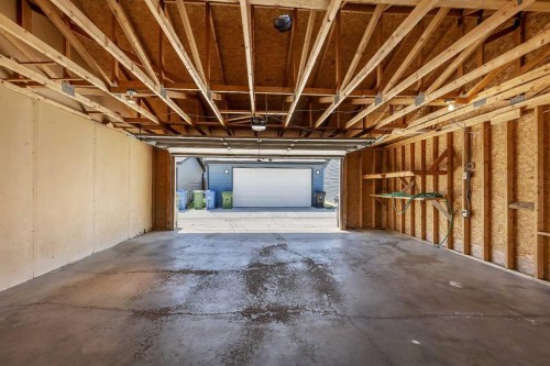 2215 3 Avenue Nw, Calgary, AB 