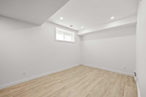 2105 5 Street Nw, Calgary, AB 