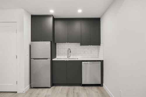 2105 5 Street Nw, Calgary, AB 