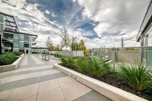 201-110 18A Street Nw, Calgary, AB - Outdoor