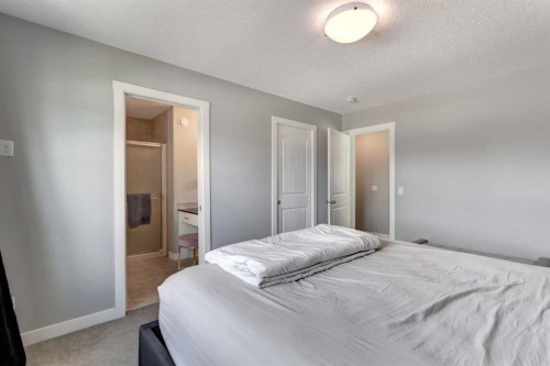 133 Legacy Glen Way Se, Calgary, AB 
