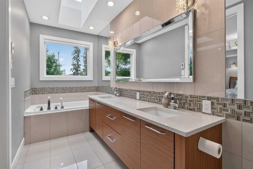 2219 2 Avenue Nw, Calgary, AB 