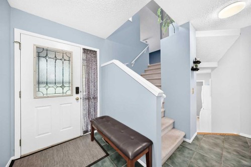 220 Shawbrooke Manor Sw, Calgary, AB 