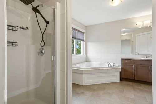 46 Fireside Place, Cochrane, AB 
