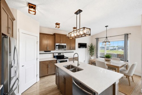 46 Fireside Place  Cochrane, AB T4C 0R2