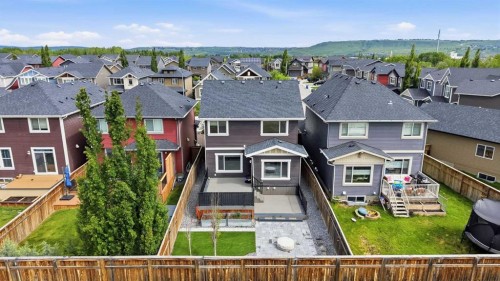 46 Fireside Place, Cochrane, AB 