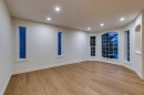 16 Simcrest Point Sw, Calgary, AB 