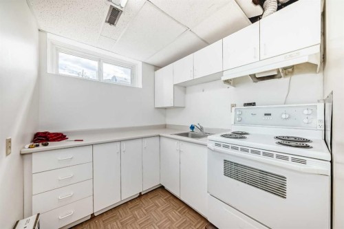 4218 38 Street Ne, Calgary, AB 