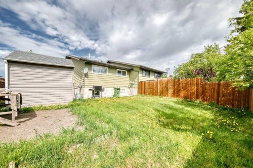 4218 38 Street Ne, Calgary, AB 