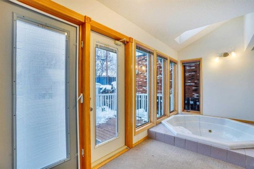 463 23 Avenue Nw, Calgary, AB 