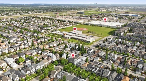 60 Prestwick Heights Se, Calgary, AB 