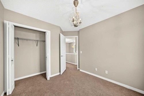 91 Autumn View Se, Calgary, AB 