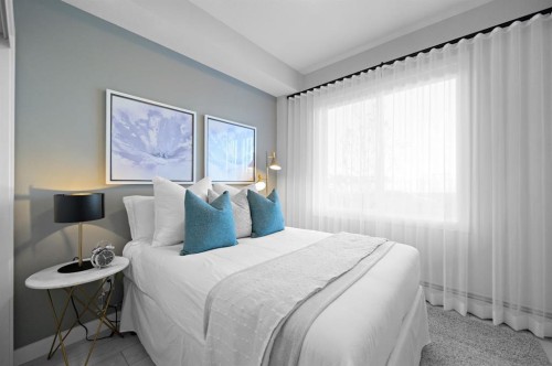 1521-63 Corner Glen Crescent Ne, Calgary, AB - Indoor Photo Showing Bedroom