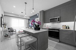 1521-63 Corner Glen Crescent NE Calgary, AB T3N 2R6