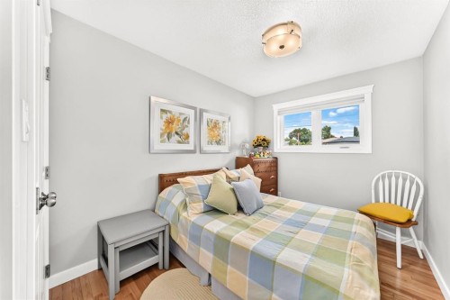 1208 Mackid Road Ne, Calgary, AB 