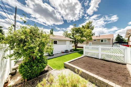1208 Mackid Road Ne, Calgary, AB 