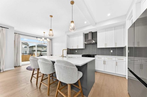 76 Shale Avenue, Cochrane, AB 