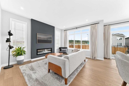 76 Shale Avenue, Cochrane, AB 