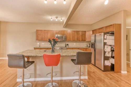 141 Royal Ridge Mount Nw, Calgary, AB 