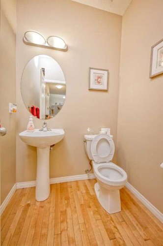 141 Royal Ridge Mount Nw, Calgary, AB 