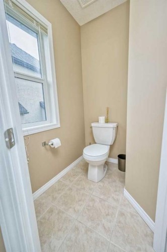 141 Royal Ridge Mount Nw, Calgary, AB 