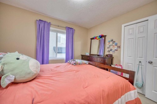 141 Royal Ridge Mount Nw, Calgary, AB 
