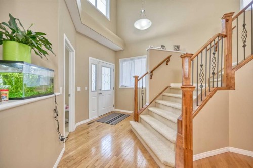 141 Royal Ridge Mount Nw, Calgary, AB 