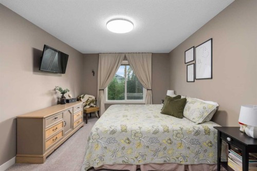 2067 Luxstone Boulevard Sw, Airdrie, AB 