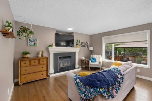 2067 Luxstone Boulevard Sw, Airdrie, AB 