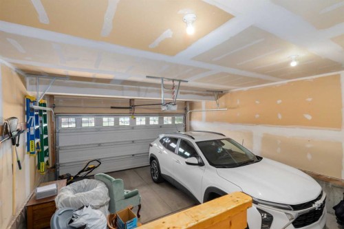 2067 Luxstone Boulevard Sw, Airdrie, AB 