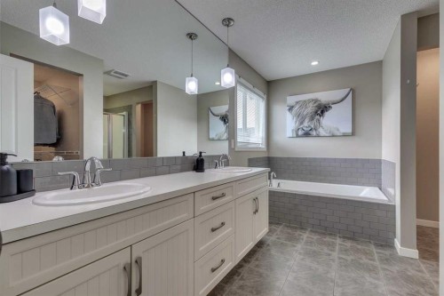 29 Copperpond Parade Se, Calgary, AB 