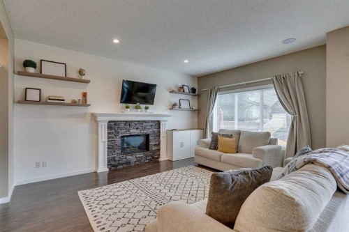 29 Copperpond Parade Se, Calgary, AB 