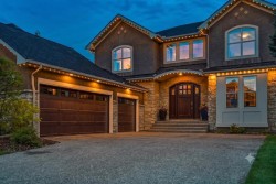 74 Discovery Ridge Heights SWCalgary, AB T3H 5S9