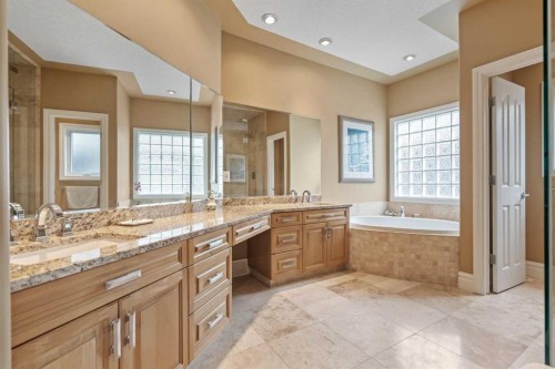 13 Discovery Rise Sw, Calgary, AB 