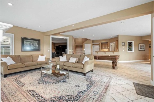 13 Discovery Rise Sw, Calgary, AB 
