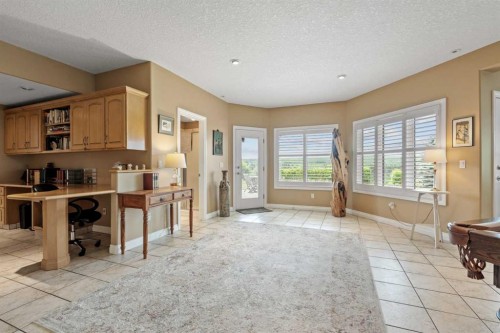 13 Discovery Rise Sw, Calgary, AB 