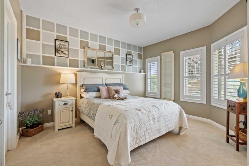 13 Discovery Rise Sw, Calgary, AB 