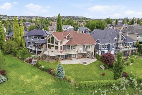 13 Discovery Rise Sw, Calgary, AB 