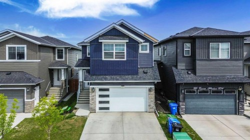 889 Corner Meadows Way Ne, Calgary, AB 