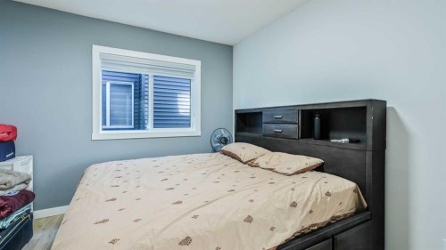 889 Corner Meadows Way Ne, Calgary, AB 