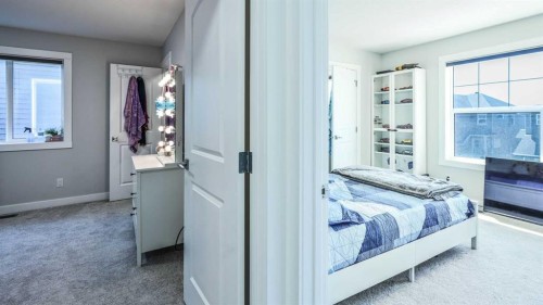 889 Corner Meadows Way Ne, Calgary, AB 