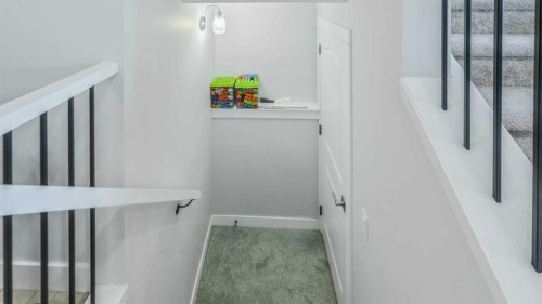 889 Corner Meadows Way Ne, Calgary, AB 