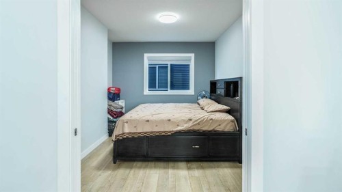 889 Corner Meadows Way Ne, Calgary, AB 